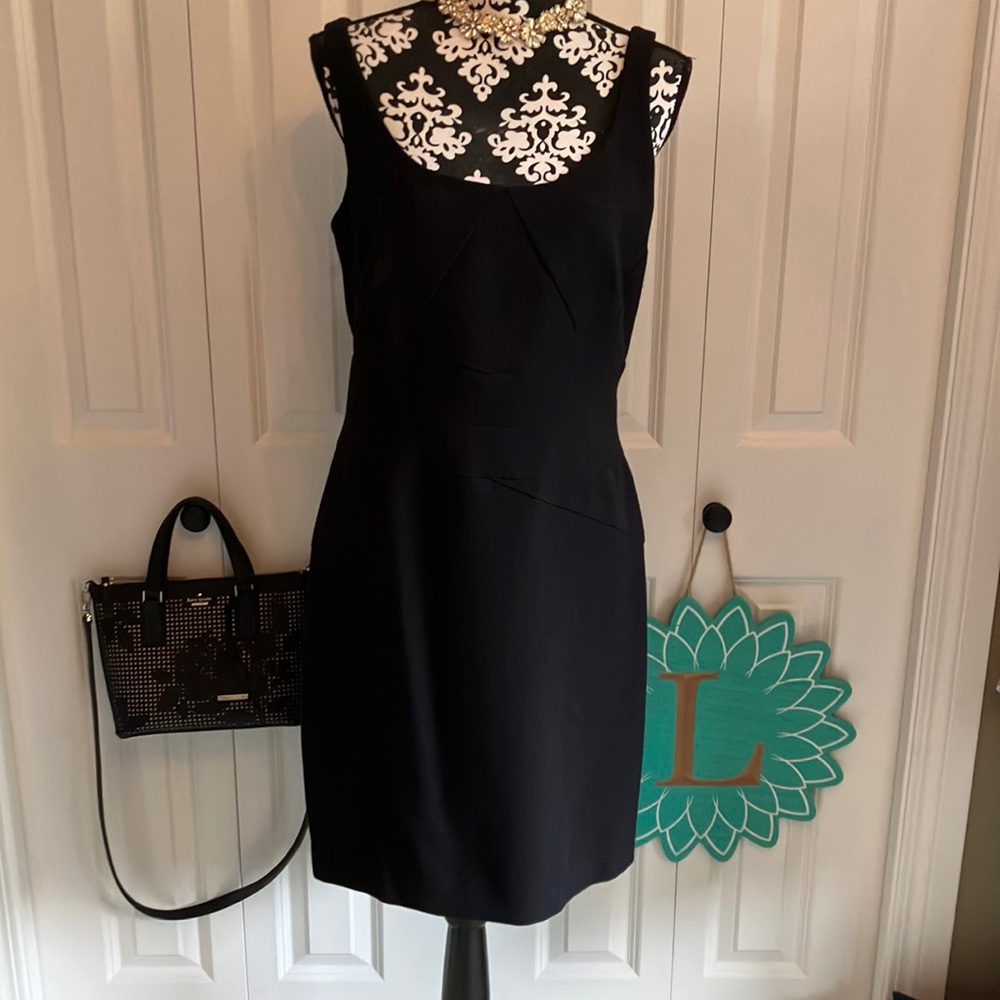 Just listed🍾always classic Michael Kors LBD sleeveless dress w/stunning lines
